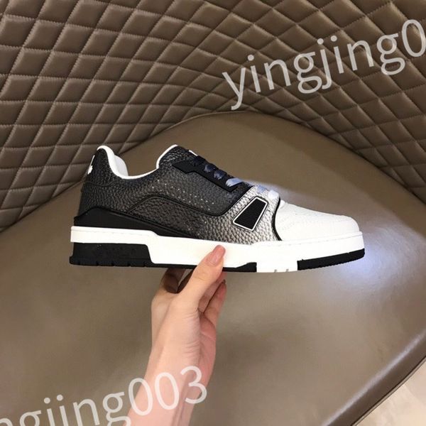 

new sneakers designer calfskin casual shoes reflective shoes vintage leather trainers all-match stylist sneaker leisure shoe rd220631, Black