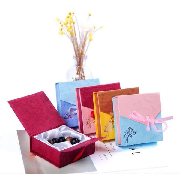 

random color fashion cardboard paper whole 99cm jewelry box bracelet box packing gift bangle box g1952420531, Black;white