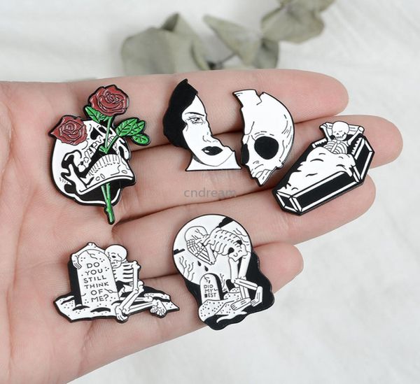 

love coffin ckull brooch pins enamel lapel pin for women men dress cosage fashion jewelry will and sandy8113420, Gray