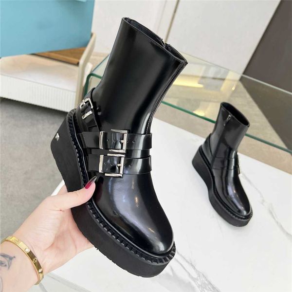 

luxury design boots 2023 pradity fashionable women business work decoration anti slip knight boots martin boots casual sock boots 01-01, Black