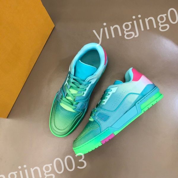 

2023 luxury sneakers designer calfskin casual shoes reflective shoes vintage leather trainers all-match stylist sneaker leisure shoe rd22063, Black