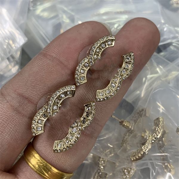 

gold stud earring ccity woman luxury designer jewelry women classics c logo hoop crystal pearl earrings 46645, Golden;silver