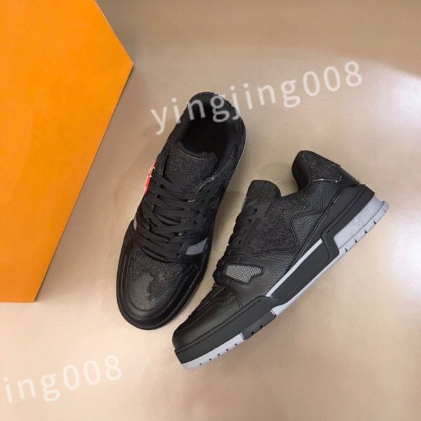 

2023 luxury designer whoelsale leather technical sneaker shoes fabric chunky rubber casual walking discount trainer size 39-45 rd0803, Black
