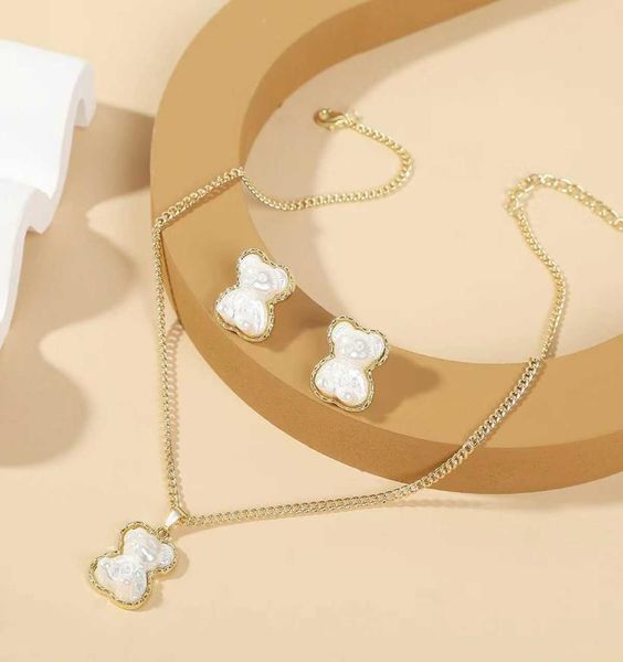 

korean bear necklace earring set exquisite jewelry alloy women039s imitation pearl necklace2621306, Silver