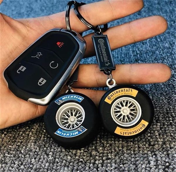 

2022 new detachable hub tire keychain luxury car keychain ring mini f1 racing wheel tire keychain luggage key charm273x9710187, Slivery;golden