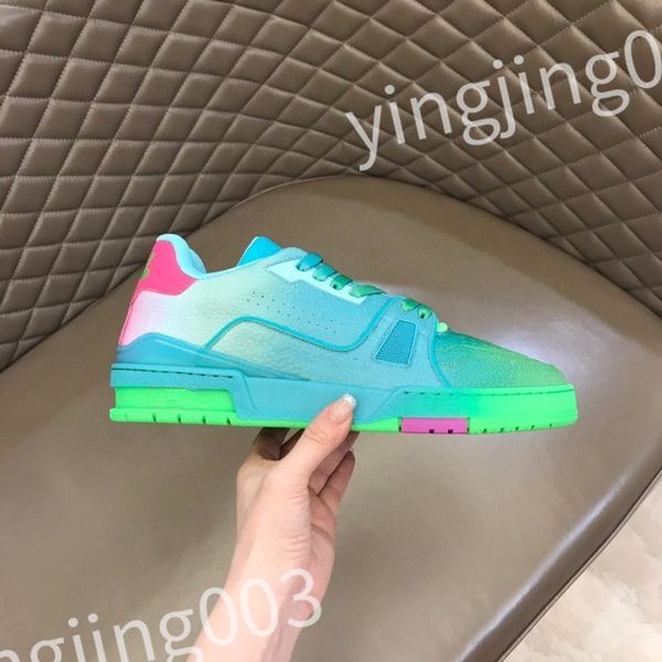 

new luxury sneakers designer calfskin casual shoes reflective shoes vintage leather trainers all-match stylist sneaker leisure shoe rd220632, Black