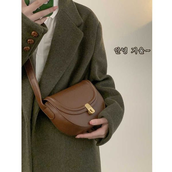 

small mass texture bag women new simple saddle bag versatile shoulder messenger bag