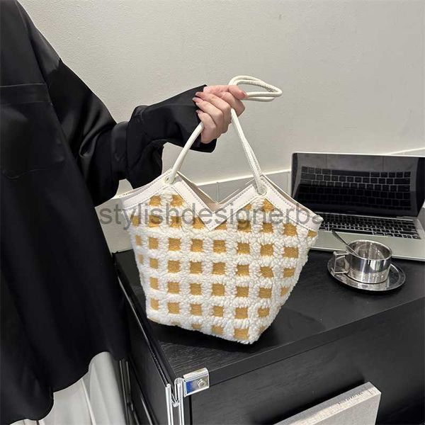 

shoulder bags checkered large capacity bucket bag fashion commuter bag women's 2023 summer new fashionable one shoulder underarm tote b