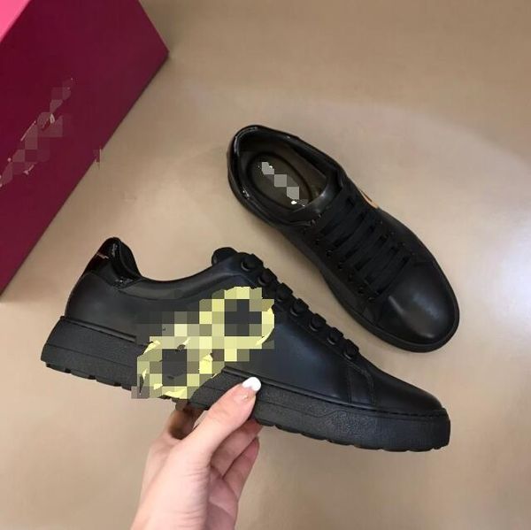

high-quality luxury casual shoes men's sports shoes imported calfskin simple high-end sports shoes., Black