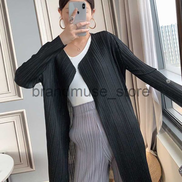 

women's jackets miyake pleated cardigan long coat fall 2022 winter sleeve v-neck plus size windbreaker female casual jackets j230806, Black;brown