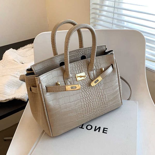 

factory outlet designer h ermes brikiss evening bags for women large capacity womens summer versatility 2023 new fashion highgrade sense mes