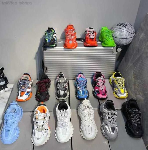 

dress shoes designer men women casual shoe runners sneaker track 3 3.0 triple white black sneakers tess.s. gomma leather luxury brand traine