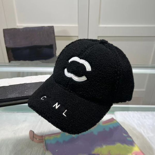 

luxury designer brand baseball cap men's and women's new winter style small fragrance letters sun hat cotton material fashion tren, Blue;gray