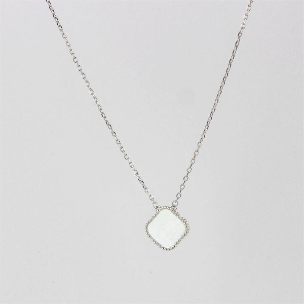 

Designer Four leaf Clover Luxury Top jewelry accessories necklace pendant woman sweater chain 18K rose gold silver plated 25MM slide Necklace party gift Van Clee