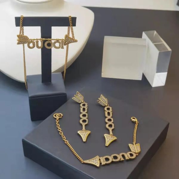 

retro fashion arrow shaped necklace brand designer bracelet diamond letter pendant earrings ladies personality all-match jewelry couple gift, Silver