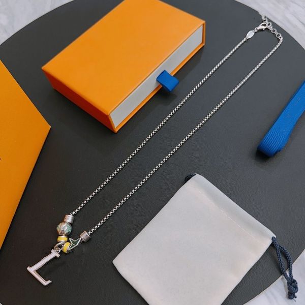 

20 luxury designer necklace luis pendant vuttonity necklace designer stainless steel plated artificial leather letters women's wedding, Silver