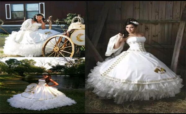 

2017 white gold ball gown quinceanera dresses with embroidery beaded sweet 16 dress lace up floor length vestido de festa bm96480904, Blue;red