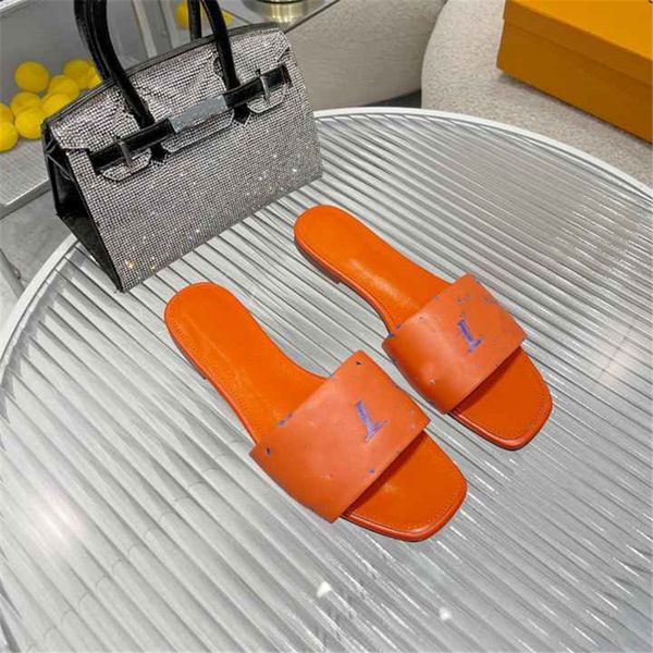 

fashionable beach shoes 2023 luis luxurious design retro decoration men's and women's summer leather canvas rubber flat bottomed c