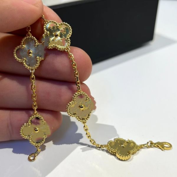 

luxury designer link chain bracelet cleef clover womens fashion 18k gold bracelets jewelry, Golden;silver