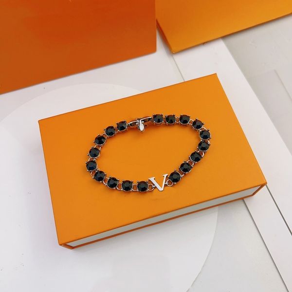 

designer bracelet luxury luis bracelet vuttonity pearl 18k gold brand love bracelet charm bracelet sparkling crystal party jewelry cyfsty, Golden;silver