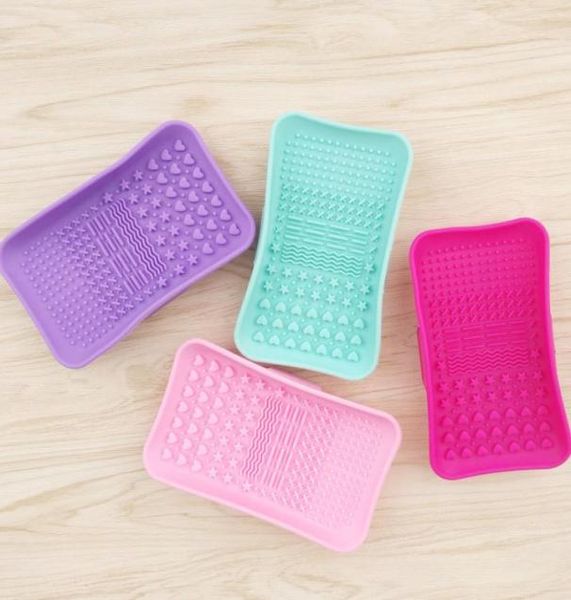 

1pcs silicone brush cleaning tool soap dish shape cosmetics cleaner washing brushes cleanser mat makeup brush cleaner pad8084723