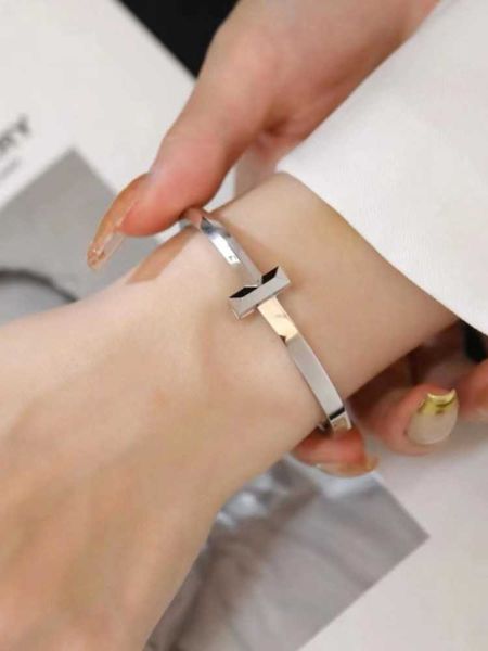 

18k rose gold t1 bracelet women's diamond white wide and narrow edition tiffay double handpiece fashion versatile couple 750, Black