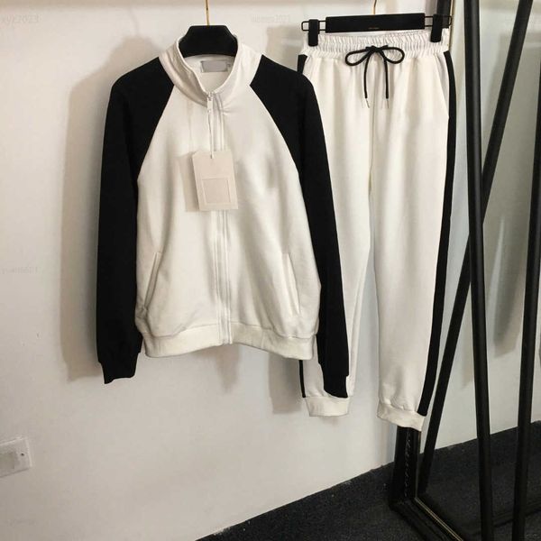 

designer womens sets autumn tracksuits size s-xl 2pcs logo embroidered color blocking zippered jacket and pants luxurious aug03, Gray