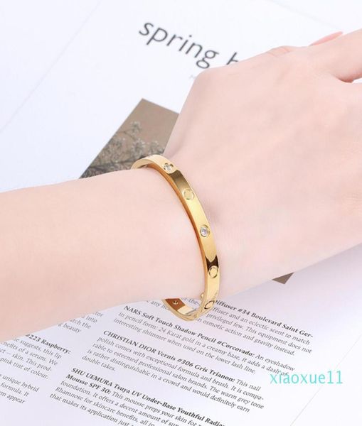 

classic design gold silver rose colors bracelets titanium steel diamond bracelet for women039smen039s love bangle with scre8574516, Black