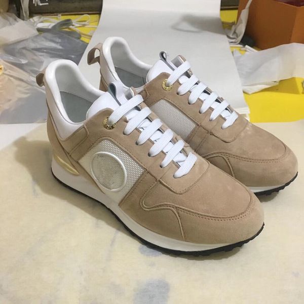 

luxury designer casual shoes embossed trainers strap skate sneaker men women triple white black green low mens shoe womens fashion trainer s