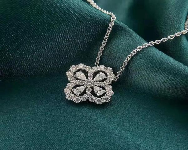 

luxury full diamond four grass pendant necklace niche design super flash imitation moissanite flowershaped flower clavicle chain 4368468, Silver