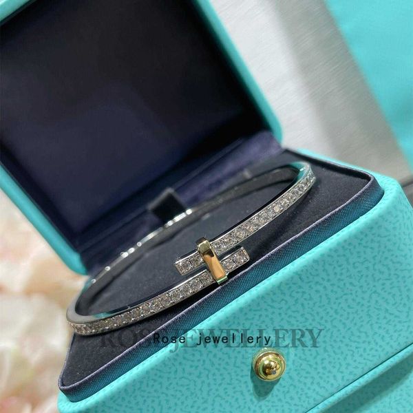 

tiffay's same edge 18k gold diamond hinged surround bracelet light luxury small v-gold as a gift for valentine's day, Black