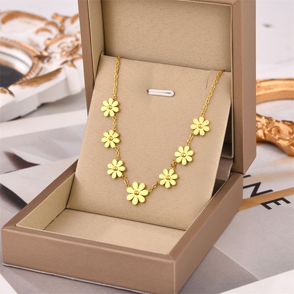 

elegant design daisy pendant chain necklace stainless steel bracelet jewelry for women gift, Silver