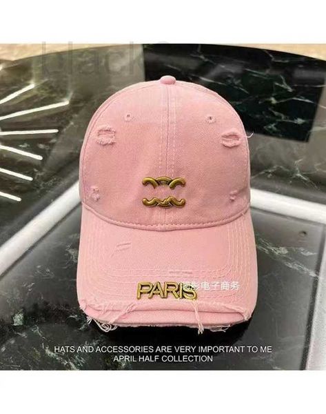

ball caps designer korean version of a perforated and edged baseball cap with female face small triumphal arch hat. metal letter soft duckbi, Blue;gray