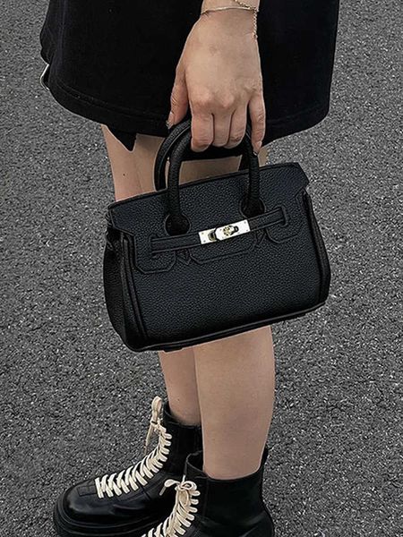 

luxury h ermes brikiss evening bags for women online store simple and highgrade black handbag 2023 new type of small crowd light luxurious o