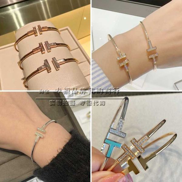 

hong kong 18k rose gold ring bracelet for women tiffay double t open series white fritillaria diamond bracelet, Black