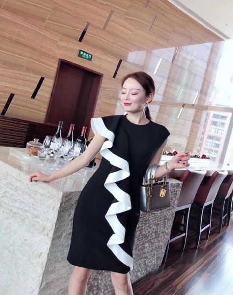 

2020 new design women039s oneck sleeveless ruffles color block ol fashion party knee length pencil dress vestidos smlxlxxl3xl3895992, White;black