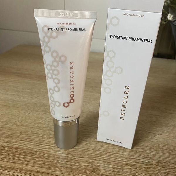 

2.6 oz hydratint pro mineral foundation broad spectrum sf-36 foundation cream