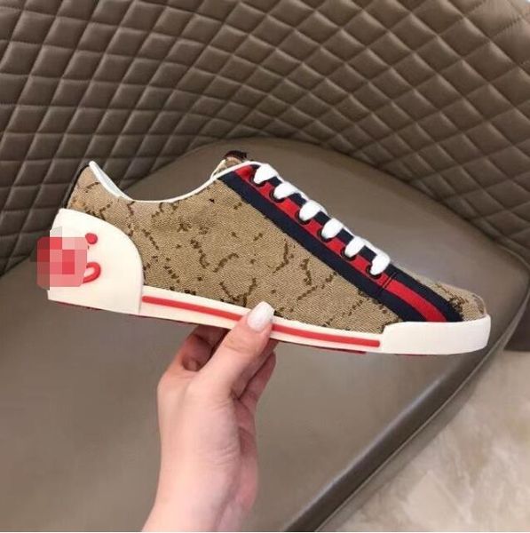 

high-quality men's retro low-cut printed sneakers design mesh overshoes luxury couple fashion breathable casual shoes., Black