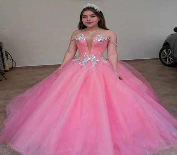 

pink 2021 msquerade ball gown quinceanera dresses ss with off the shoulder tulle prom sweet 16 dress birthday party attire8551649, Blue;red