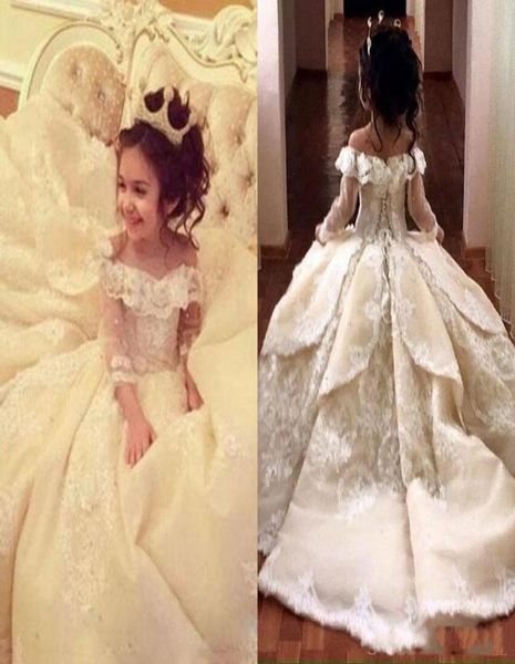 

vintage lace appliqued pageant dresses with long sleeves ball gown flower girl dress off shoulder sweep train kid first communion 2515564, White;blue
