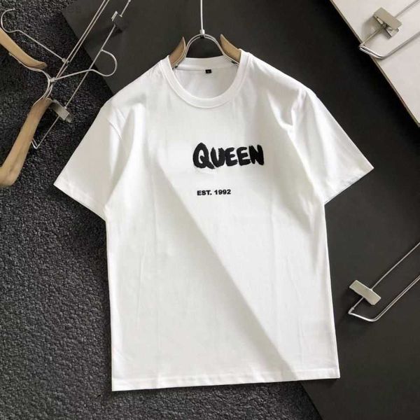

mc 23ss queen designer t shirt men women short sleeve t shirt letter printing sweatshirt mens round neck tshirt pullover tee man cotton over, White;black