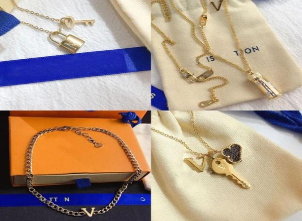 

luxury design necklace 18k gold plated stainless steel necklaces choker chain letter pendant fashion womens wedding jewelry access5784457, Silver