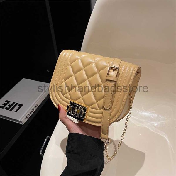 

shoulder bags lingge chain bag women's bag 2023 new fashionable crossbody bag with western texture shoulder bag and trendy saddle bagst