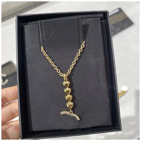

classic heart full diamond letter pendant necklace ladies luxury 18k gold designer necklace birthday party jewelry gift, Silver