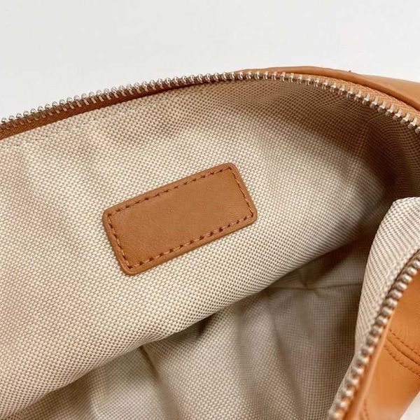 

lemaire bag cow horn bun sheepskin small market minimalist street women's song bun genuine leather crossbody solid color dumpling bun g