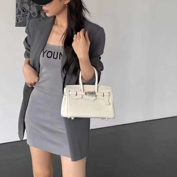 

8a quality h ermes brikis designer handbags exclusive square versatile style pack with real logo