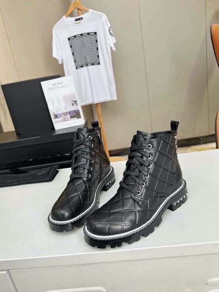 

designer luxury ankle boots classic lady coco booties woman fashion motorcycle boots chunky heel embroidery shoes lambskin high cut sneaker, Black
