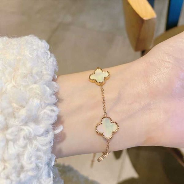 

van clover bracelet designer new four-leaf clover bracelet ladies fashion simple jewelry gifts, Golden;silver
