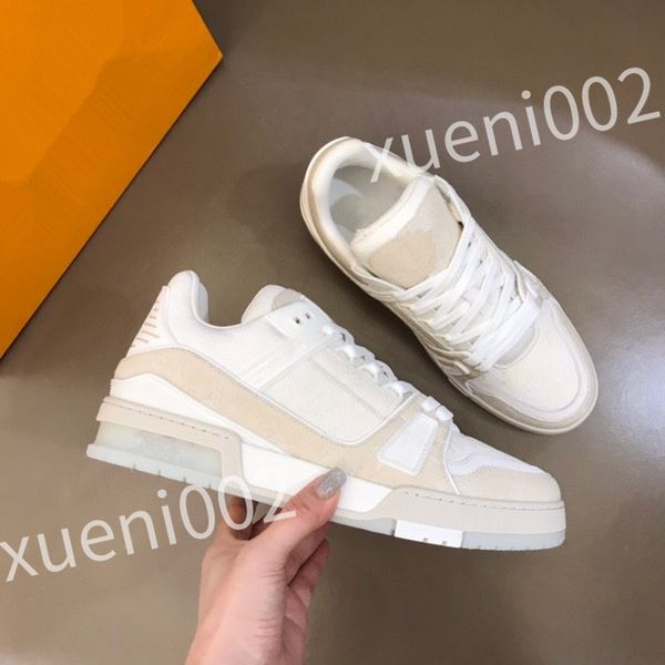 

2023 new luxury designer running shoes fashion channel sneakers men lace-up sports shoe casual trainers classic sneaker woman ccity rd0803, Black
