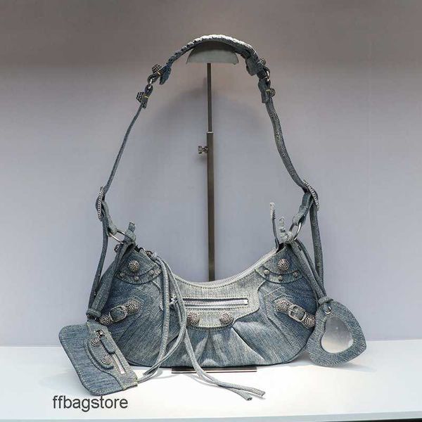 

cool bag girl evening bags le cagole designer neocagole 23 denim motorcycle light luxurious high-end feeling diamond crescent female underar